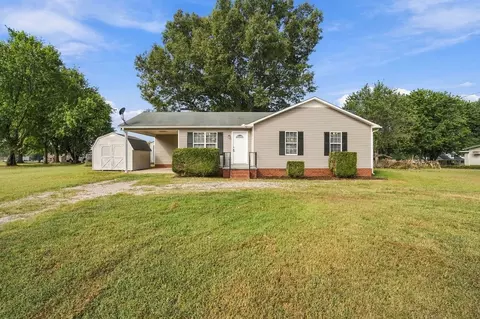 29 Ellis Childress Rd, Fayetteville, TN 37334