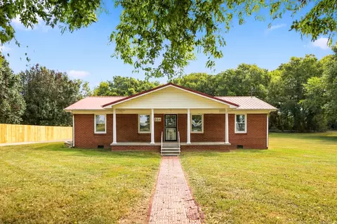 204 Canaan Rd, Mount Pleasant, TN 38474