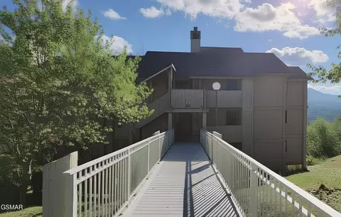 3710 Weber Rd #203B, Gatlinburg, TN 37738