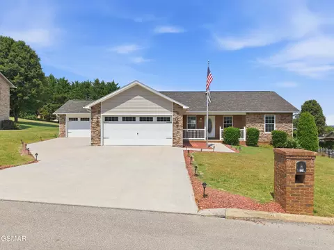 529 Hills Gate Cir, Seymour, TN 37865