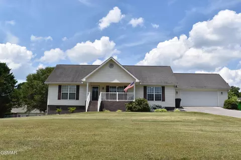 1759 Tahoe Trl, Sevierville, TN 37876