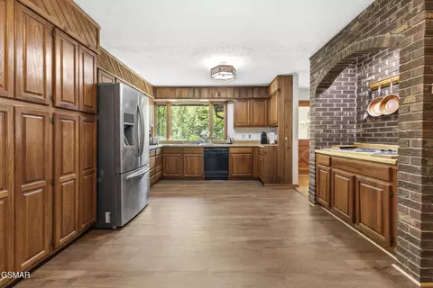 Kitchen - 7366 Circle Point Dr, Talbott, TN 37877 photo 1 of 4