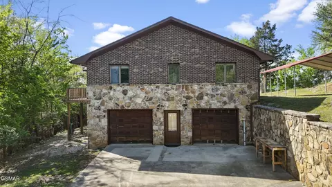 Exterior - 7366 Circle Point Dr, Talbott, TN 37877 photo 1 of 3