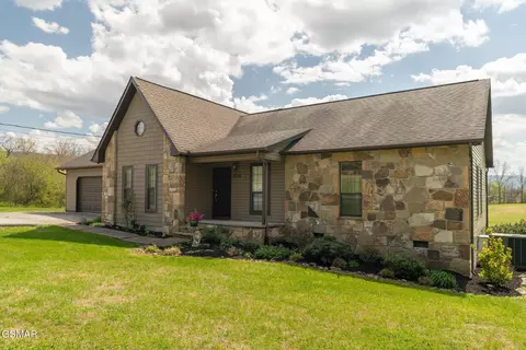 915 Circle Dr, Seymour, TN 37865