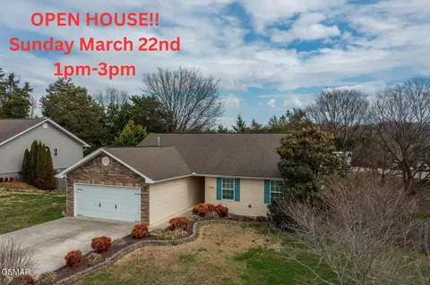 1010 Stones Throw Ln, Sevierville, TN 37876