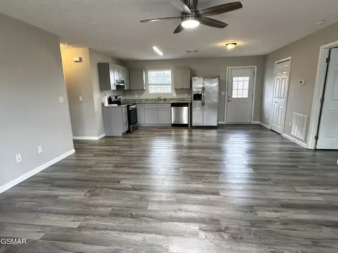719 Parsonage Rd, White Pine, TN 37890 photo 2