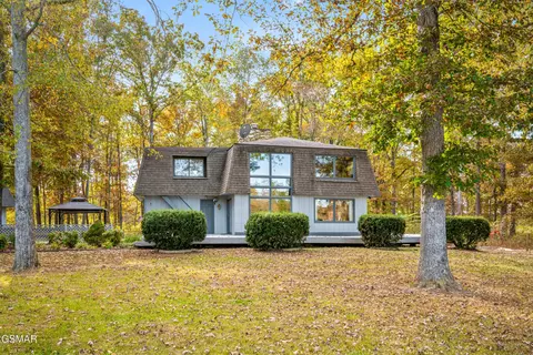 725 Highway 25 32, White Pine, TN 37890