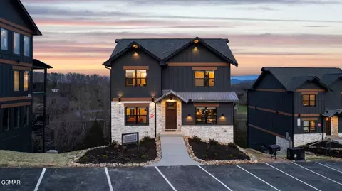 276 Rambling Creek Way, Sevierville, TN 37862