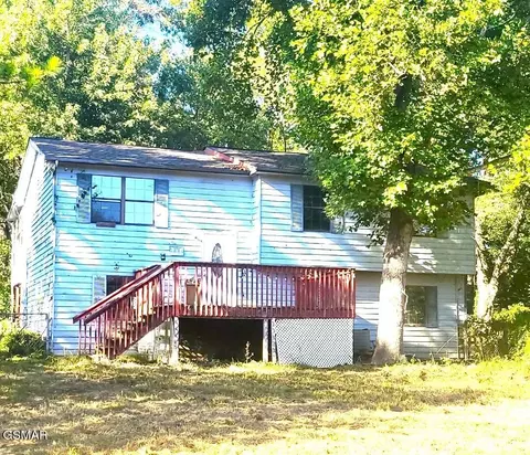 3719 Pollard Hill Way, Kodak, TN 37764