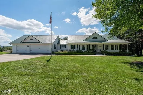3628 Blue Byrd Ln, Kodak, TN 37764