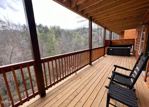 821 String Run Way, Pigeon Forge, TN 37863 photo 29