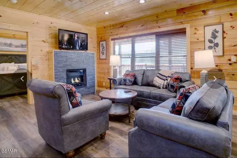 821 String Run Way, Pigeon Forge, TN 37863 photo 7