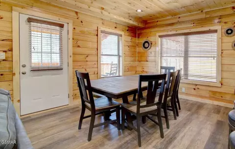821 String Run Way, Pigeon Forge, TN 37863 photo 12