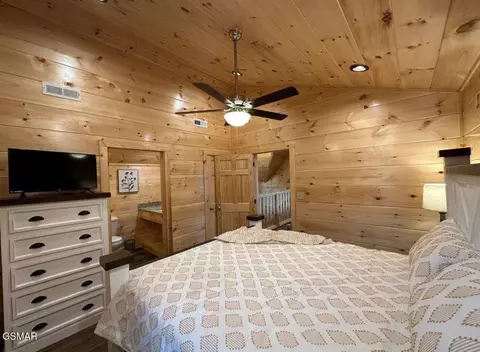 821 String Run Way, Pigeon Forge, TN 37863 photo 38