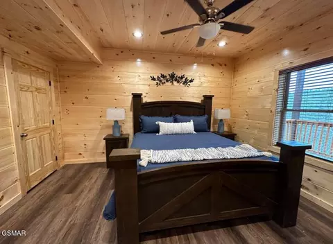 821 String Run Way, Pigeon Forge, TN 37863 photo 15