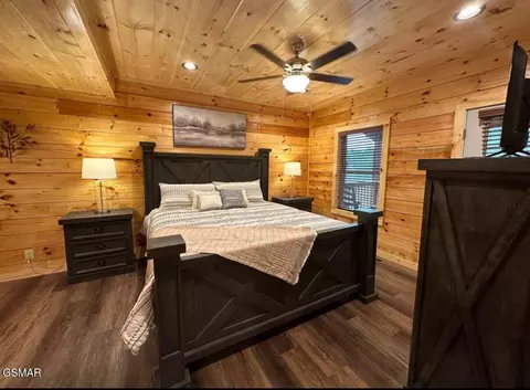 821 String Run Way, Pigeon Forge, TN 37863 photo 35