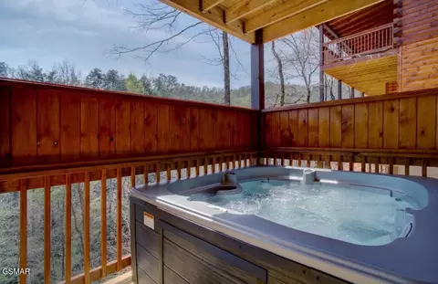 821 String Run Way, Pigeon Forge, TN 37863 photo 19