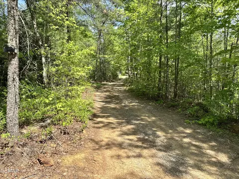1286 Youngblood Way, Cosby, TN 37722