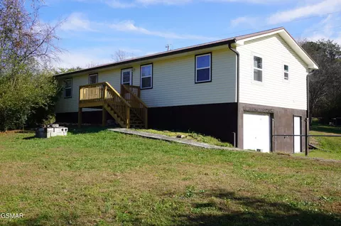 2208 Lynx Rd, New Market, TN 37820