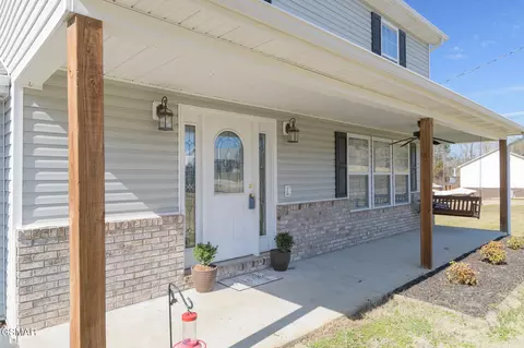 313 N Northview Dr, Strawberry Plains, TN 37871