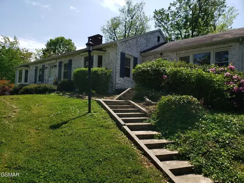 515 N Fairmont Ave, Morristown, TN 37814