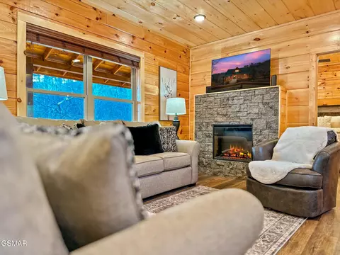 857 String Run Way, Pigeon Forge, TN 37863 photo 20