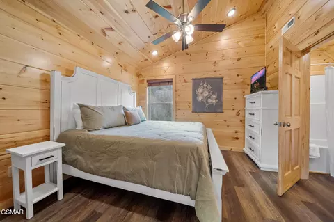 857 String Run Way, Pigeon Forge, TN 37863 photo 35