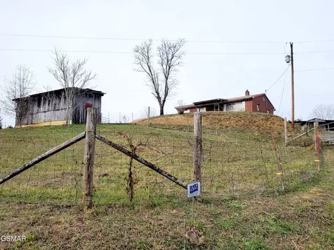 2332 Fowler Grove Rd, Bybee, TN 37713
