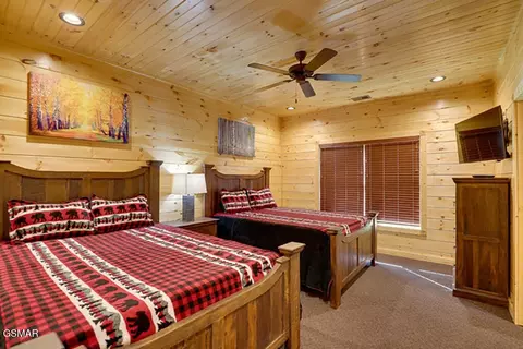 3215 Mayes Loop Rd, Pigeon Forge, TN 37863 photo 17