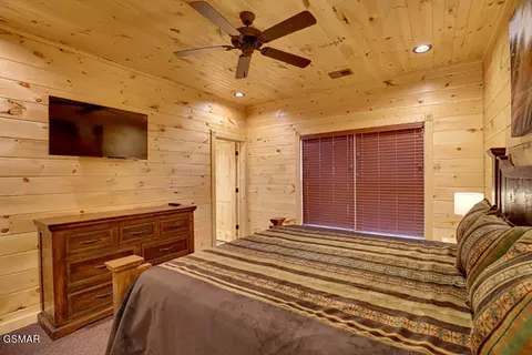 3215 Mayes Loop Rd, Pigeon Forge, TN 37863 photo 15