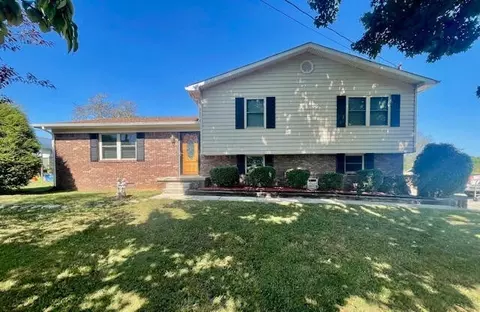 417 Britton Dr, Talbott, TN 37877