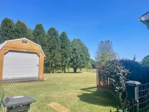 417 Britton Dr, Talbott, TN 37877 photo 9