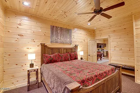 3227 Mayes Loop Rd, Pigeon Forge, TN 37863 photo 14