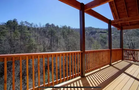852 String Run Way, Pigeon Forge, TN 37863 photo 19