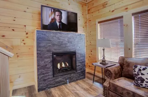 852 String Run Way, Pigeon Forge, TN 37863 photo 8