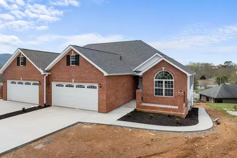 1905 Scarlett Meadows Dr, Sevierville, TN 37876