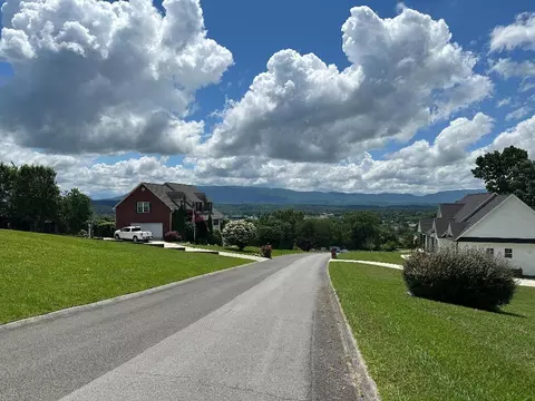 21 Clydesdale Ave, Seymour, TN 37865