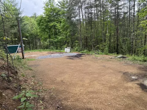 5018 Bogard Rd, Sevierville, TN 37876