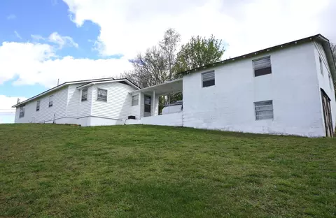 1301 Pratt Rd, Talbott, TN 37877 photo 2