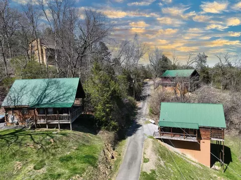2025 Tiffany Way, Sevierville, TN 37862
