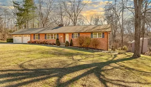 1217 Sarasota Dr, Jefferson City, TN 37760