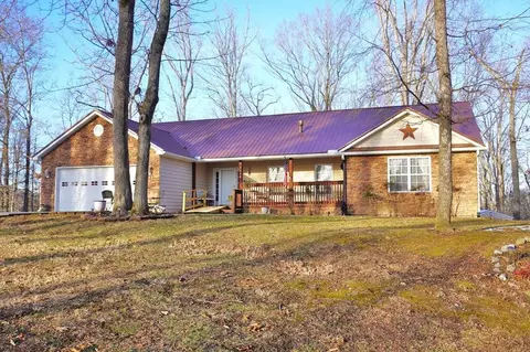 3516 Iron Gate Dr, Baneberry, TN 37890