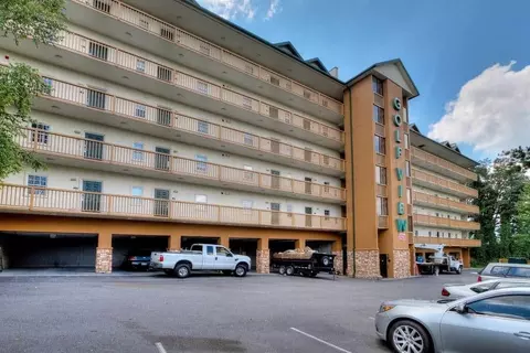 820 Golf View Blvd #2104, Pigeon Forge, TN 37863