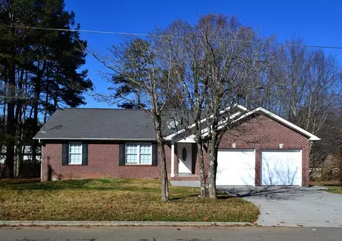534 Tennessee Crk, Seymour, TN 37865
