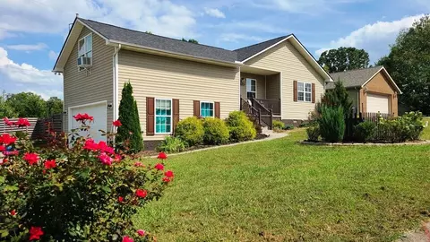 3124 Harrington Ct, Maryville, TN 37803