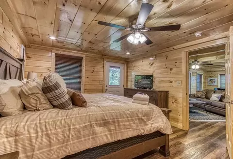 826 String Run Way, Pigeon Forge, TN 37863 photo 44