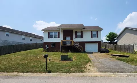 2321 Scenic Mountain Dr, Sevierville, TN 37876