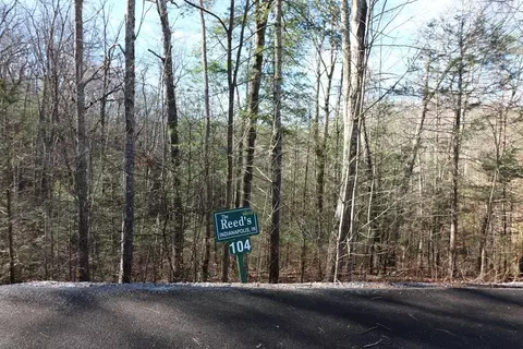 104 Whetstone Rd, Sevierville, TN 37862