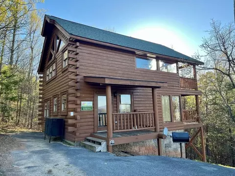 4530 Stackstone Rd, Sevierville, TN 37862 photo 1