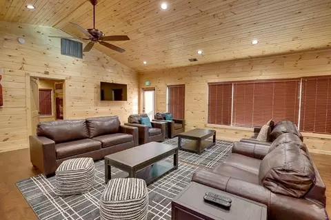 3219 Mayes Loop Rd, Pigeon Forge, TN 37863 photo 24